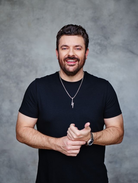 CHRIS YOUNG RETURNS TO HIS ROMANTIC ROOTS ON “TIL THE LAST ONE DIES ...